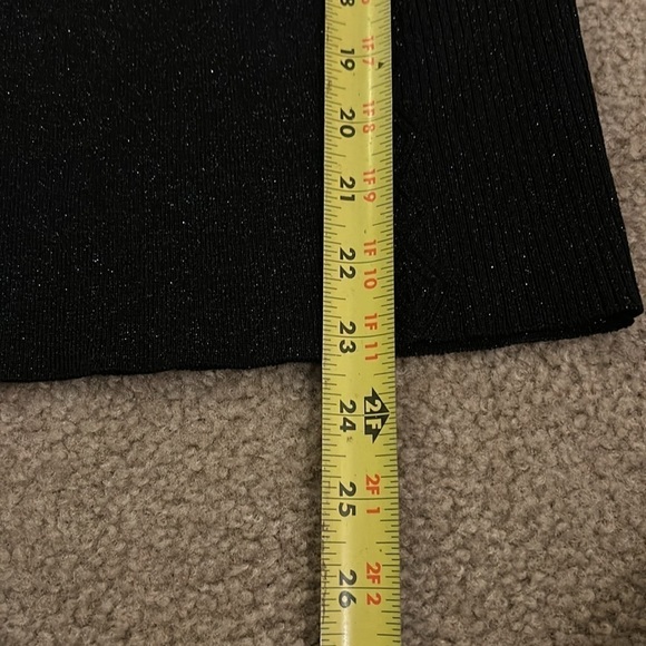 Gap metallic stretchy tank - Picture 4 of 4